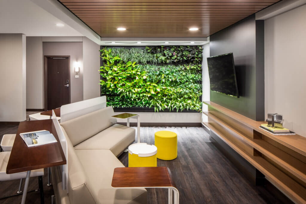 kw_elevate_sm_2019_1006-35