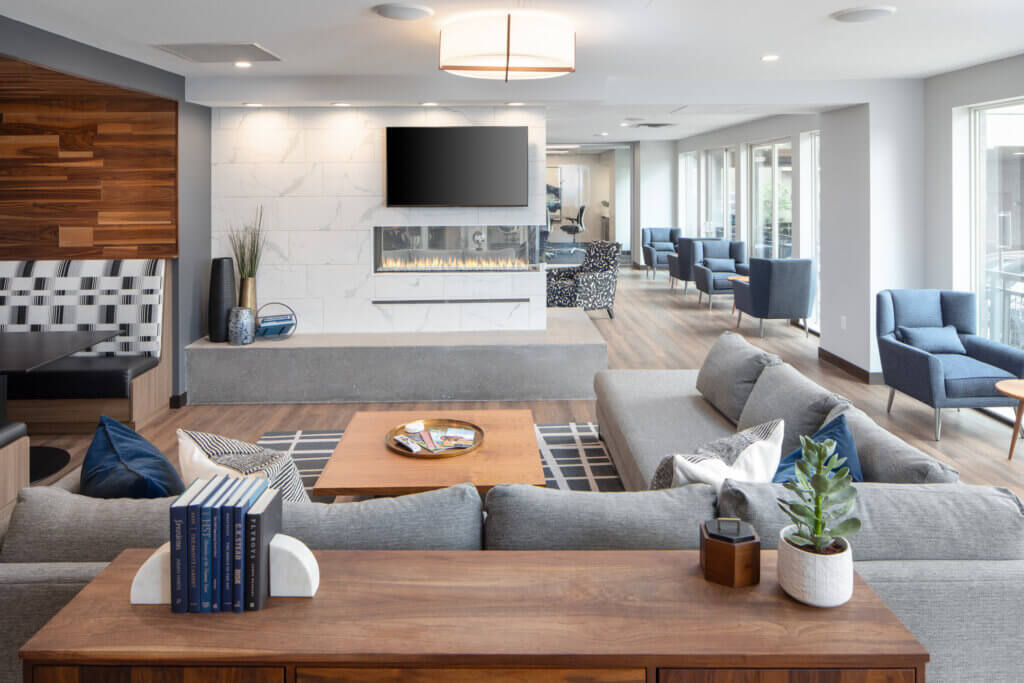 kwa_ellipse_sm_2020_0629-17