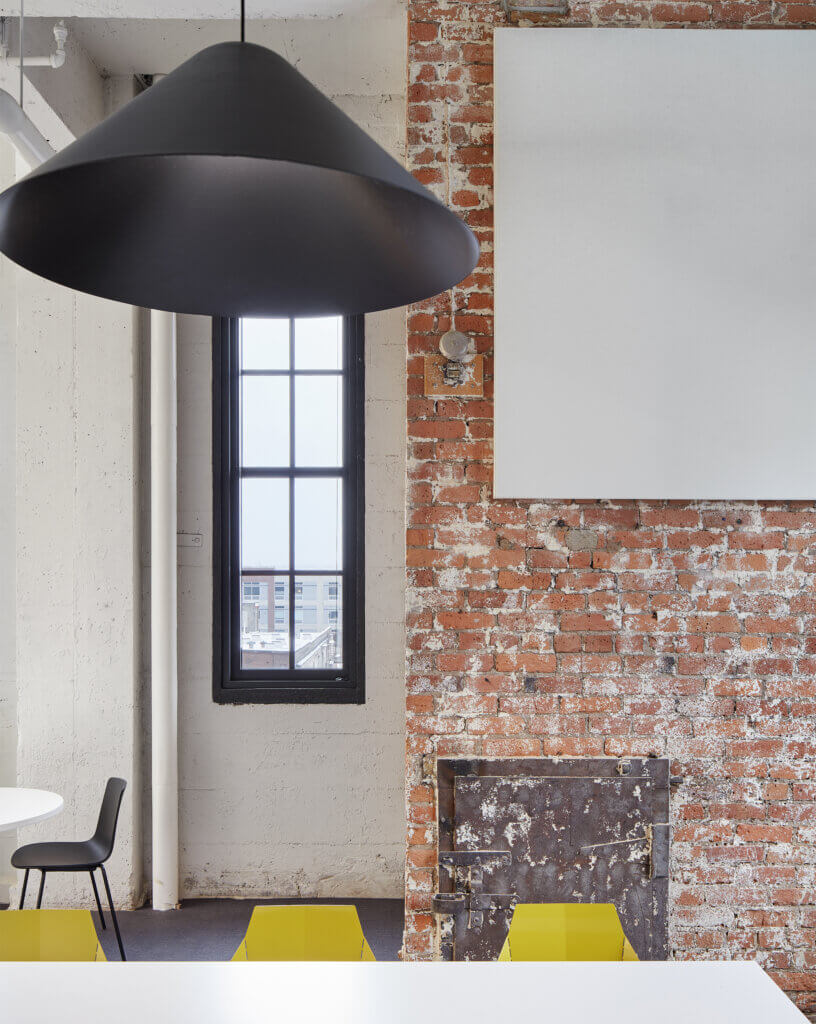 201022CG_StudioBV_LooseWiles_011