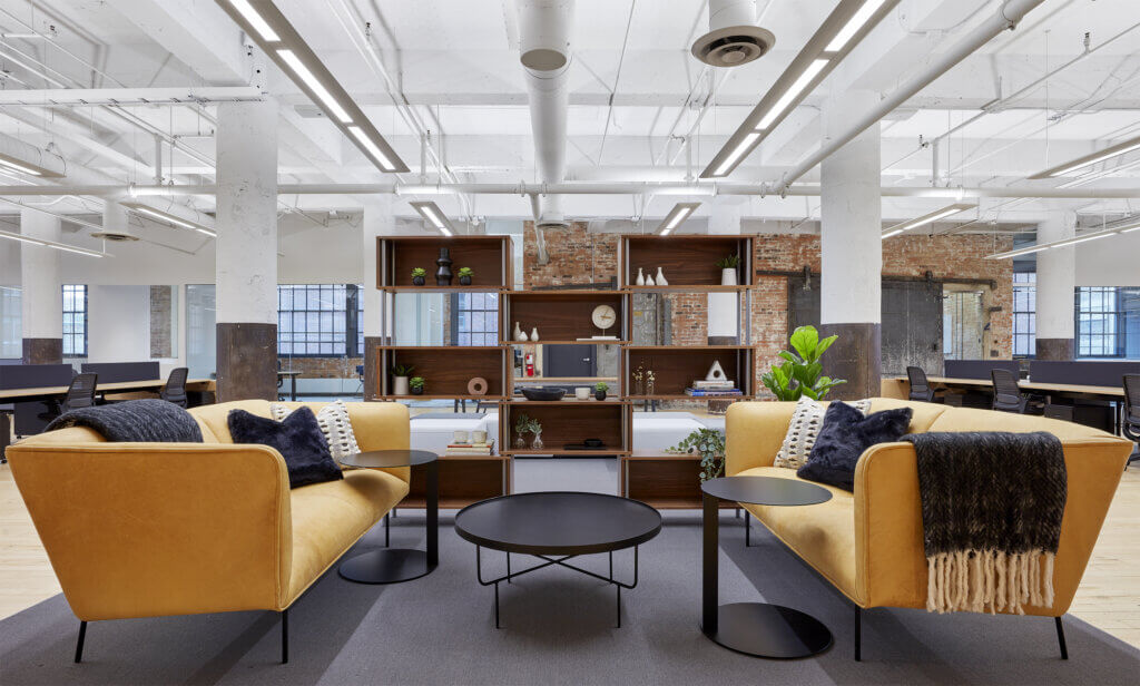 201022CG_StudioBV_LooseWiles_014