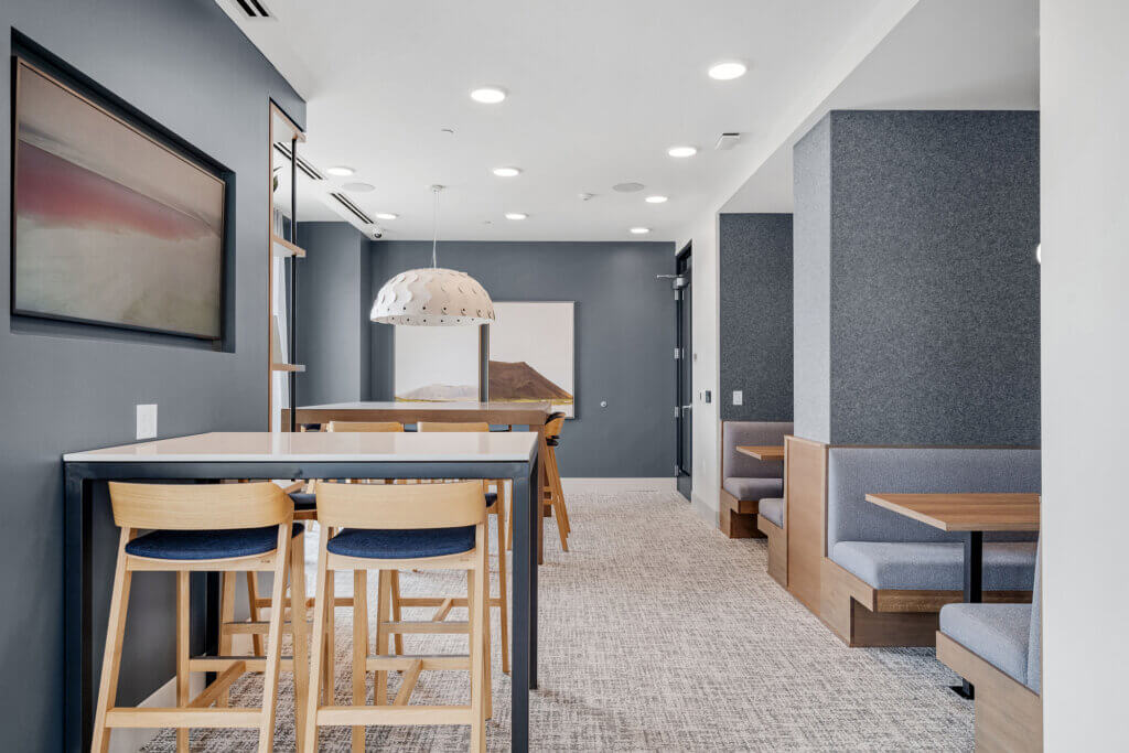 174-print-8300 Commonwealth-174